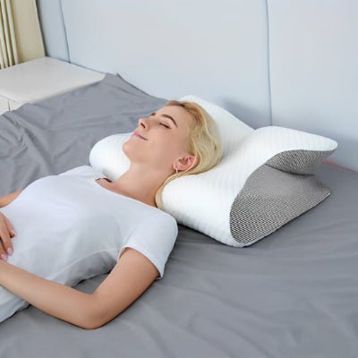 Oreiller ergonomique cervical papillon femme dos