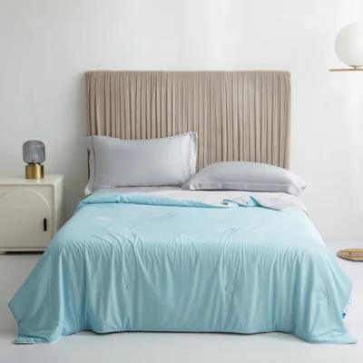couverture lit rafraichissante bleu clair